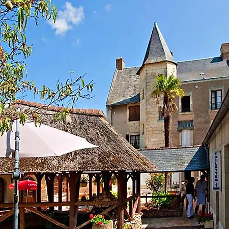 Splendid 2* Montreuil-Bellay
